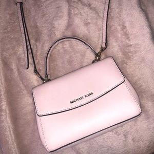 Michael Kors cross body
